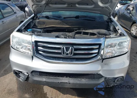 2015 Honda Pilot Lx z USA, uszkodzony, nr VIN 5FNYF3H28FB011735